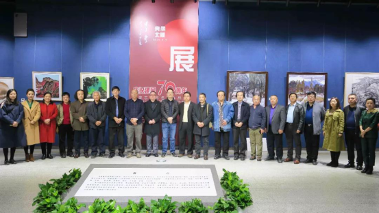 美术展开幕式853.png
