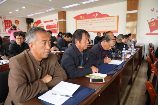 培育新型职业农民，加快助力乡村振兴470.png